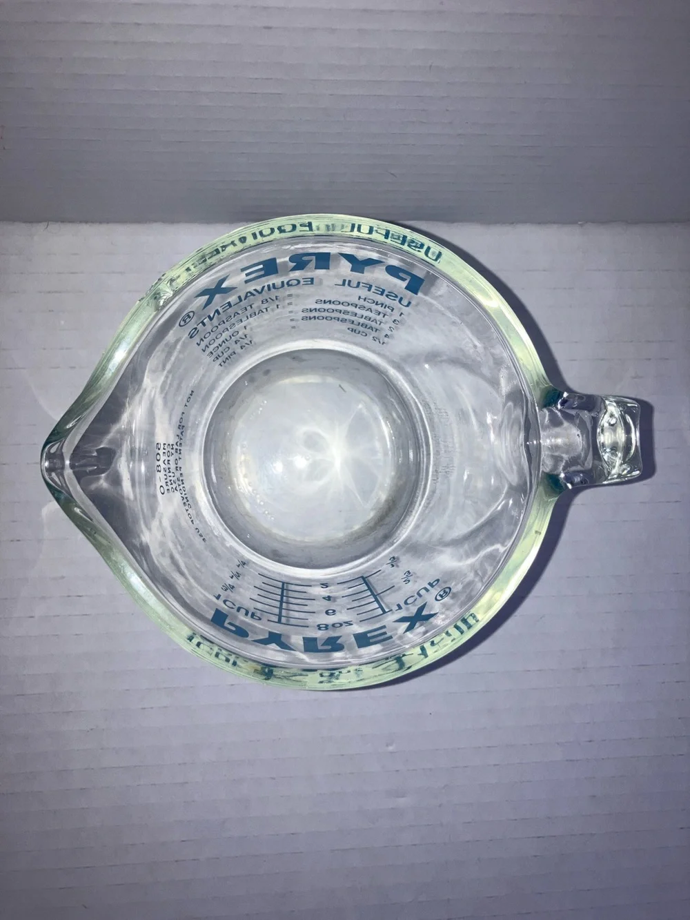 Vintage PYREX Glass Measuring Cup with Blue Markings Patent Pending Model 80’s